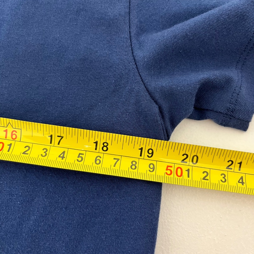 Guess Mens Size M T-Shirt SLK Blue Triangle Logo Crew Neck Short Sleeve NWT - Picture 8 of 9